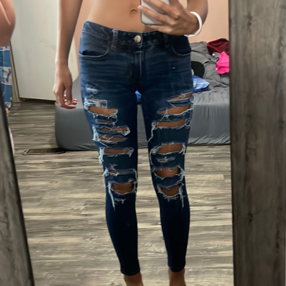 American eagle jeans (ripped jeans low rise)
